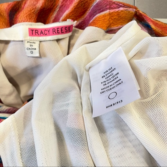 TracyReese Artsy Multicolor Stripe Psychedelic Print Ruched Bodycon Silk dress 0 - Picture 15 of 16